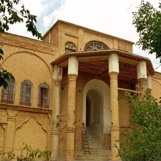 Khosroabad  Mansion